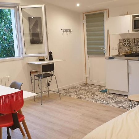 Adorable Studio 25M² Tres Calme Avec Parking Marseille Ngoại thất bức ảnh
