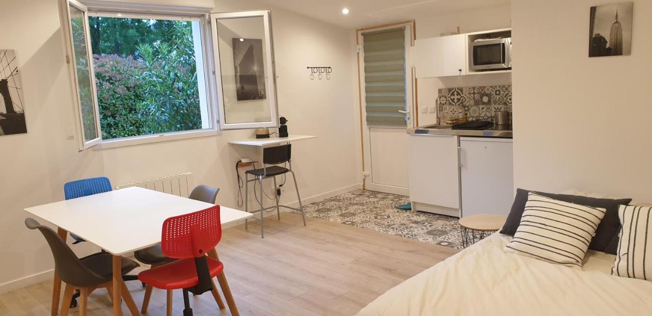 Adorable Studio 25M² Tres Calme Avec Parking Marseille Ngoại thất bức ảnh