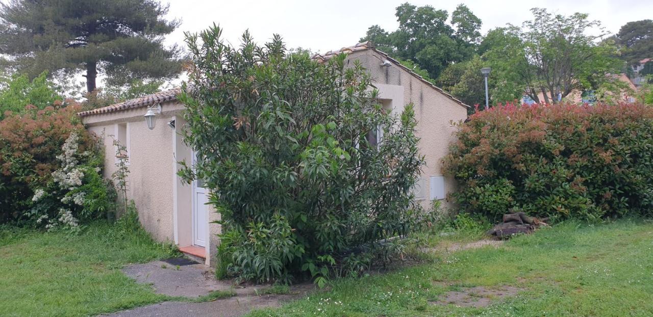 Adorable Studio 25M² Tres Calme Avec Parking Marseille Ngoại thất bức ảnh